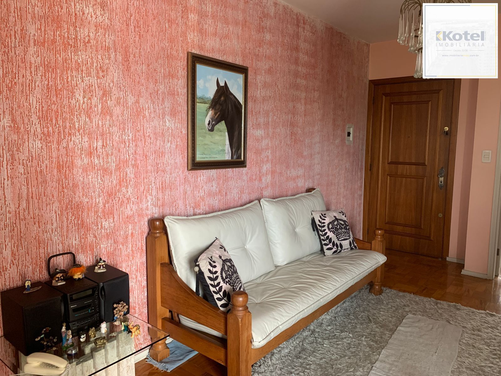 Apartamento 3 dormitórios com 2 banheiros e garagem no Menino Deus — foto 2