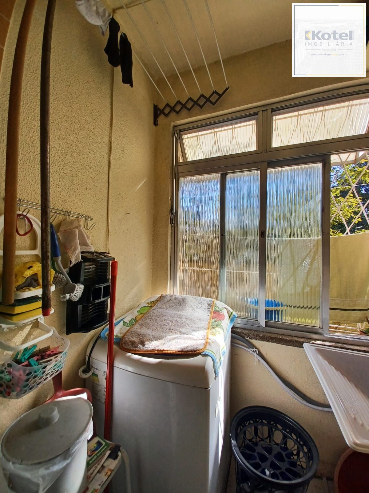 APTO 2 DORM, TÉRREO EM CONDOMÍNIO FECHADO