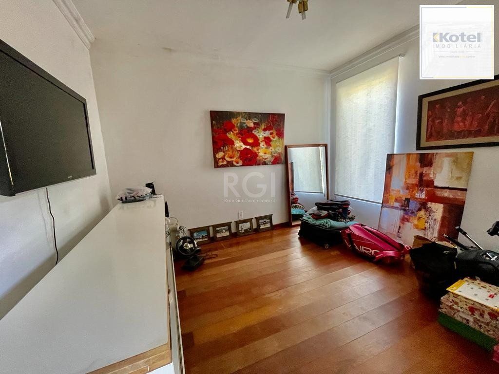 Casa para Venda - 187.9m², 4 dormitórios, 1 suite, 2 vagas - Pedra Redonda, Poa