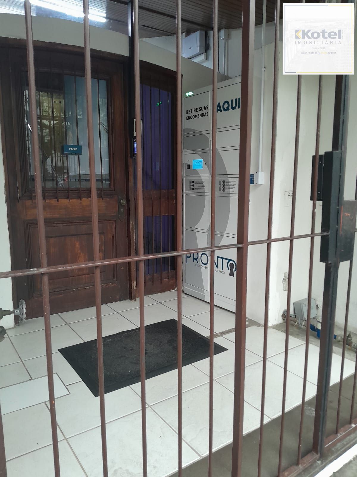 Apartamento 1 dormitorio, com 2 elevadores e 50 M² no Centro Histórico.