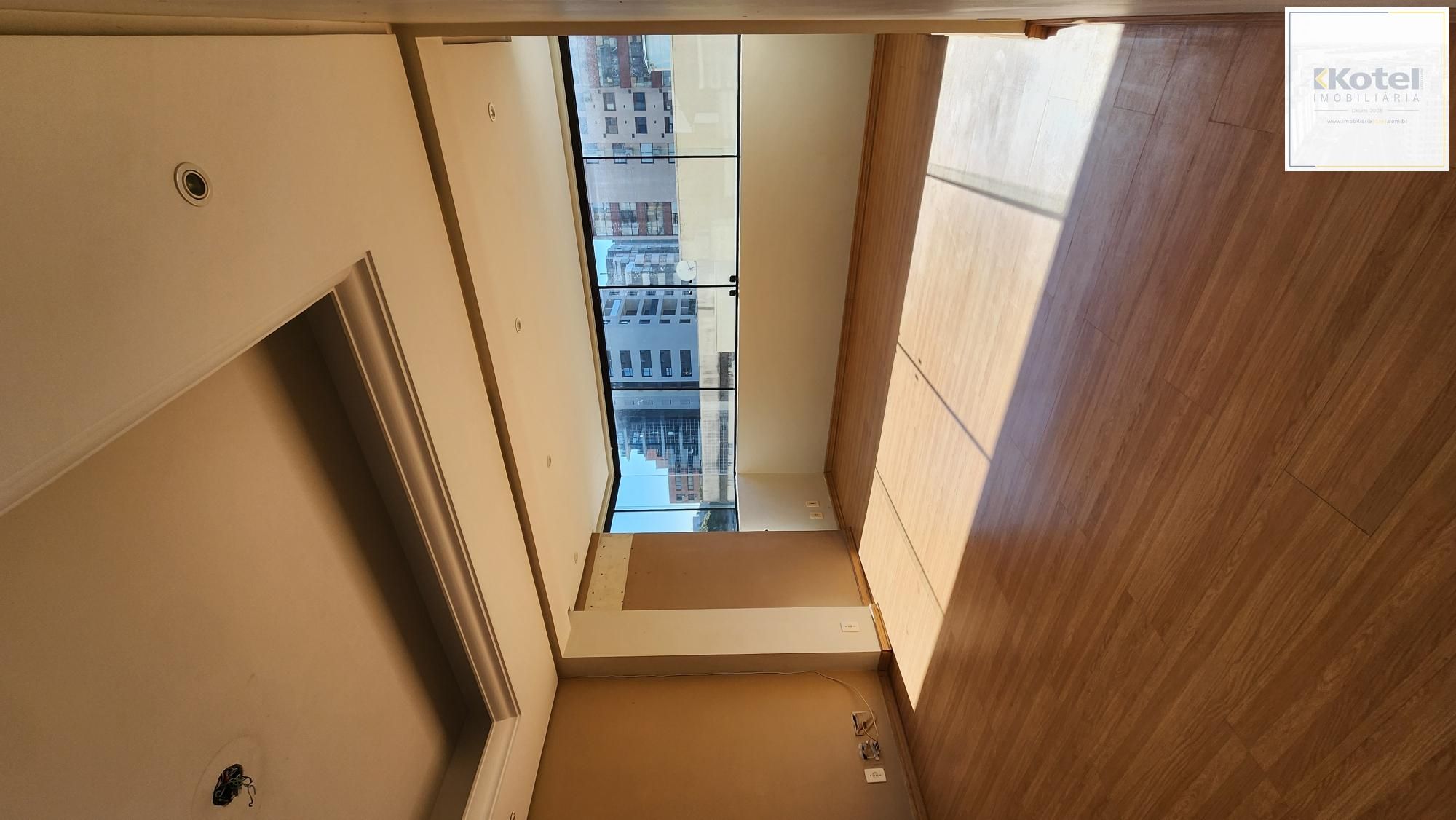 Apartamento de 103m² com 3 dormitórios, 1 suíte e 2 Vagas no Bairro Petrópolis — foto 5