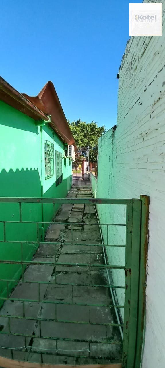 Casa para Venda - 336m², 5 dormitórios, sendo 1 suites, 2 vagas - Belém Novo, Porto Alegre — foto 3