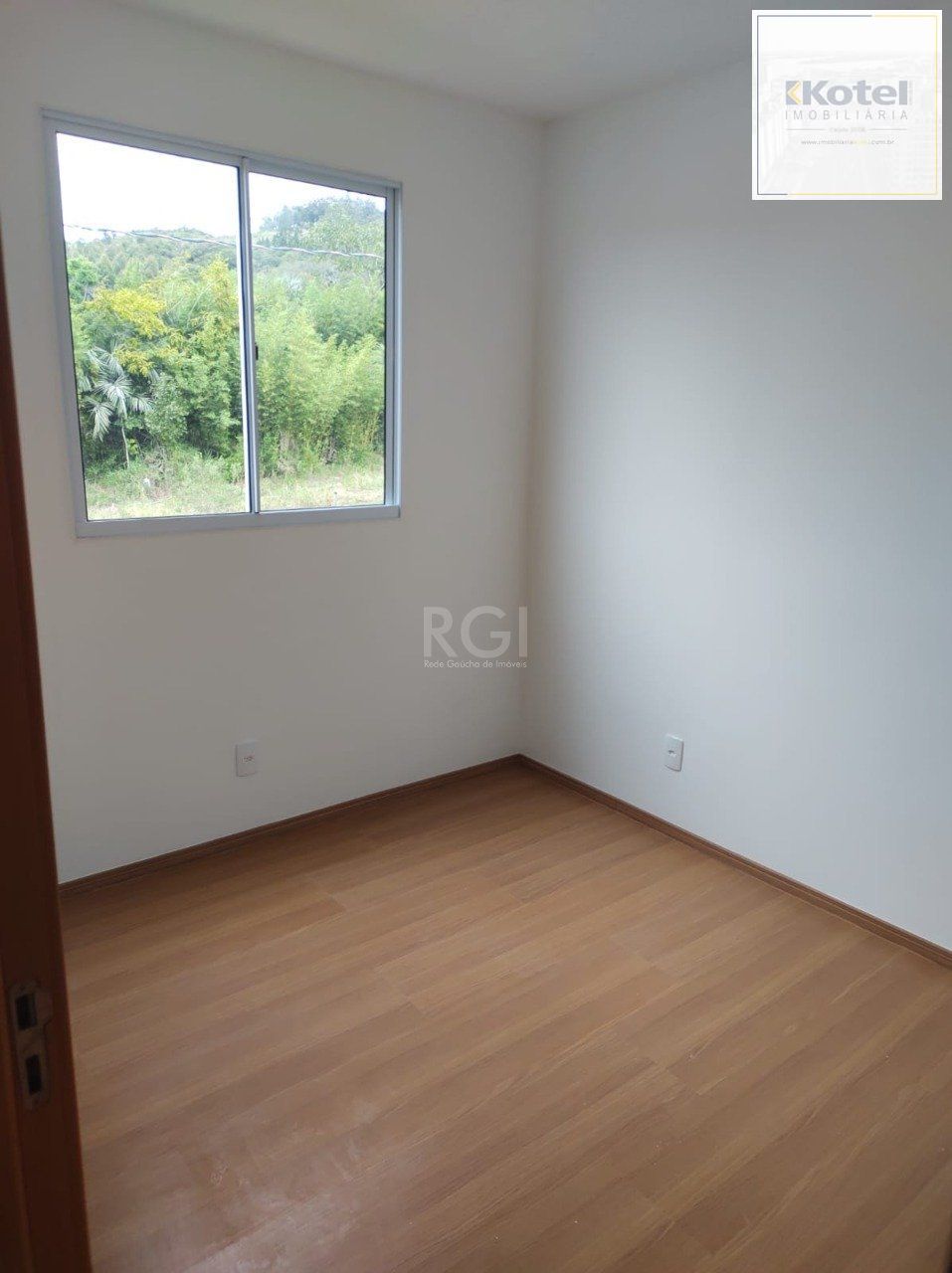 Apartamento para Venda - 40.23m², 2 dormitórios,  vaga - Petrópolis Porto Alegre