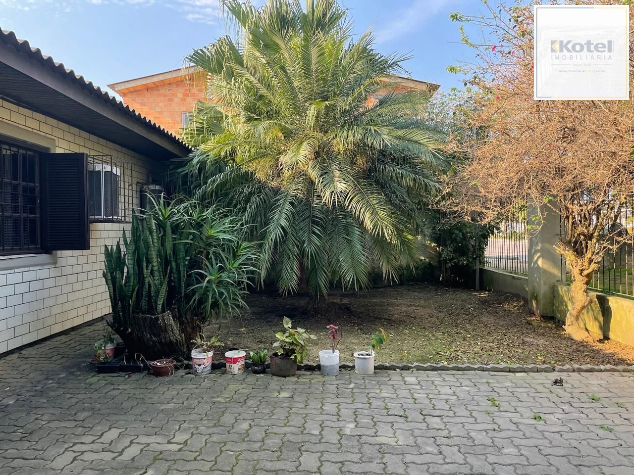 Casa com 3 dormitórios e edicula para venda e locação no bairro Belém Novo — foto 3