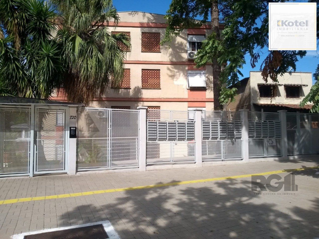 Apartamento 2 dormitórios, 1 vaga de garagem, no bairro Glória, Porto Alegre/RS — foto 5