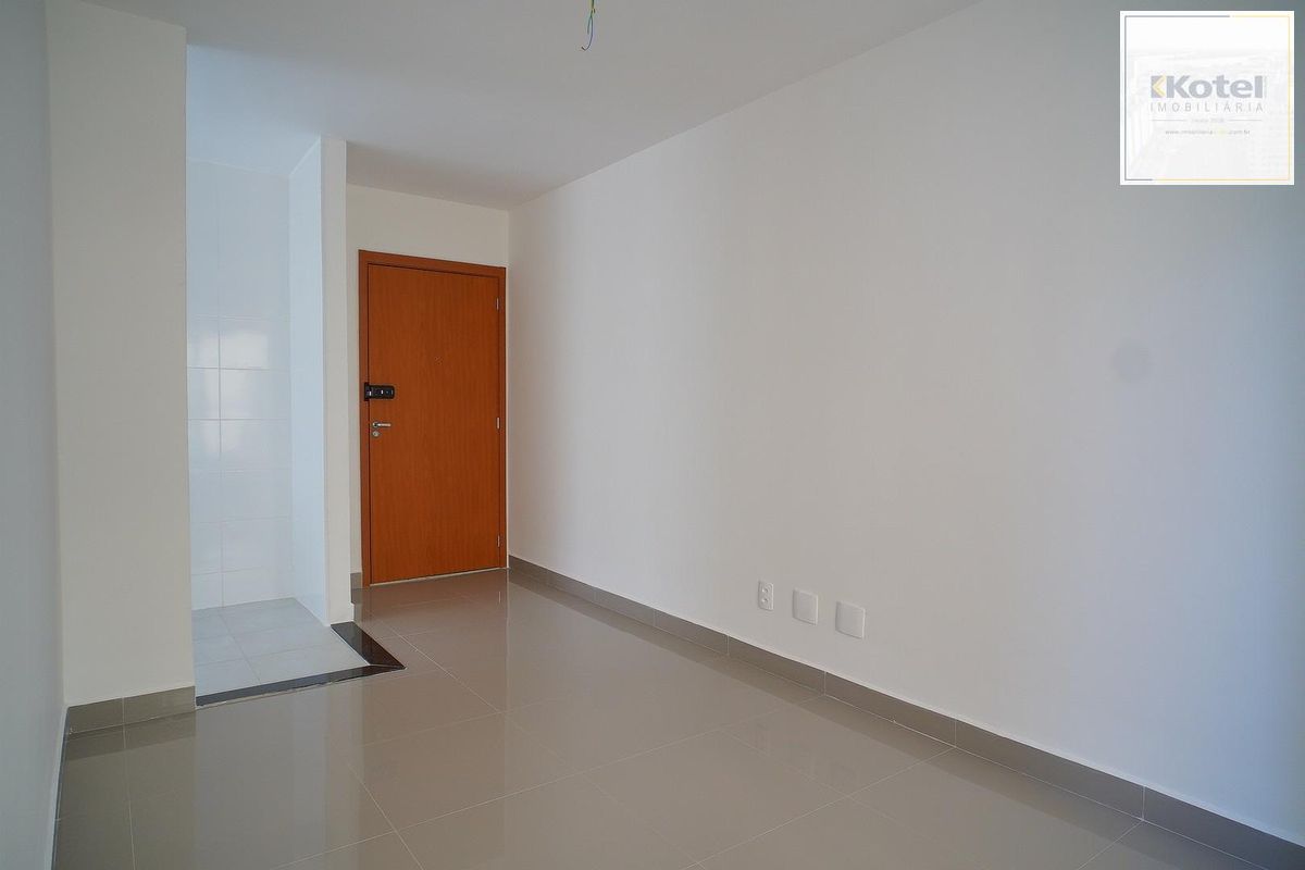 Apartamento com 02 quartos e 01 vaga no Bairro Costa e Silva em Porto Alegre — foto 4