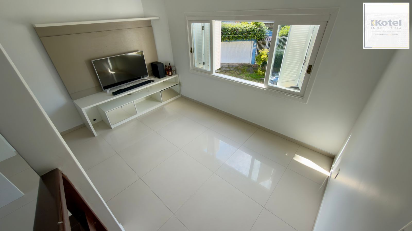 Casa com 02 quartos e 02 vagas no Bairro Jardim Itu em Porto Alegre — foto 5