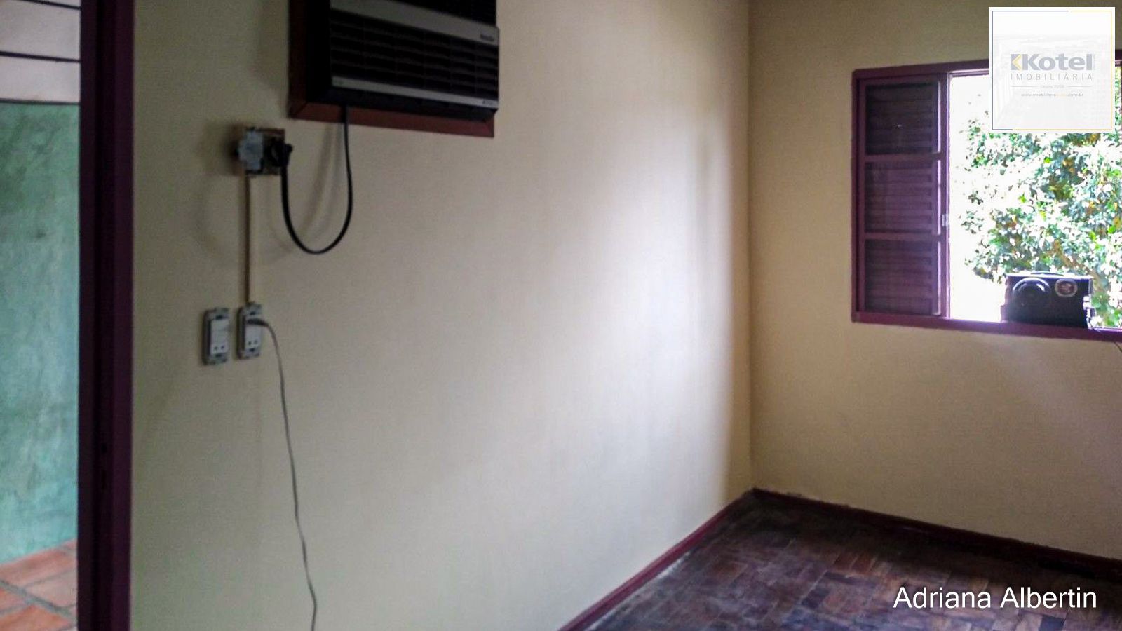 Casa com 2 dormitórios Bairro Colina