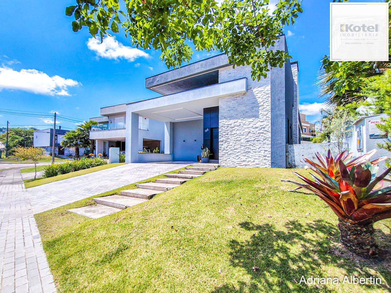 Casa 4 suites AlpahaVille PoA — foto 4