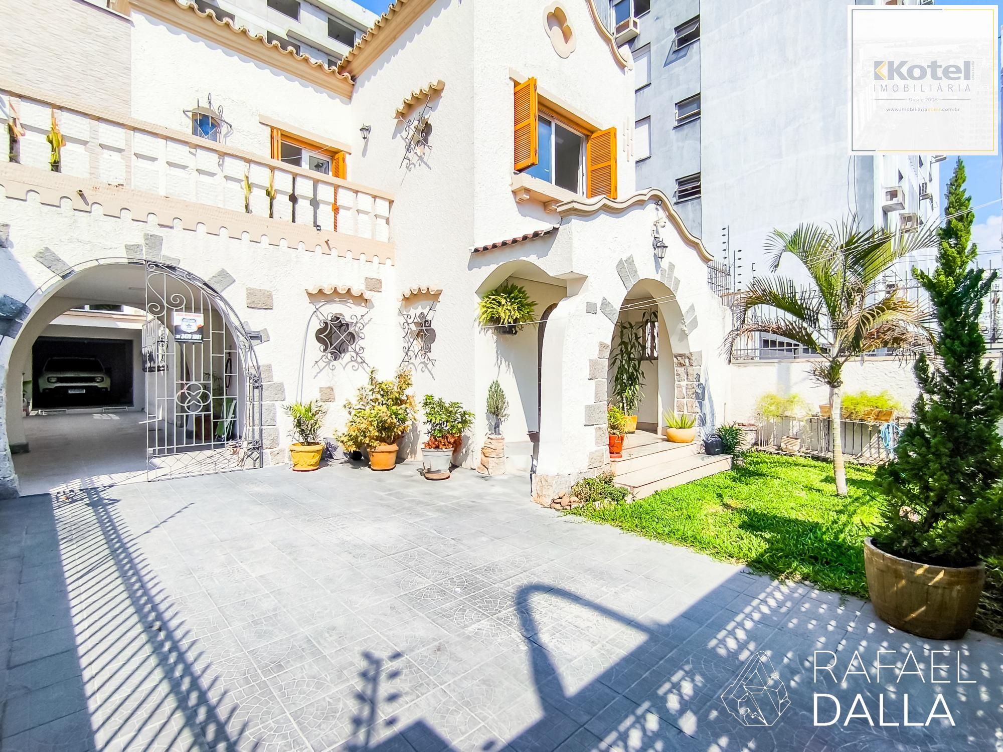 Casa com piscina e 5 vagas em frente ao Zaffari na Luiz Afonso — foto 2