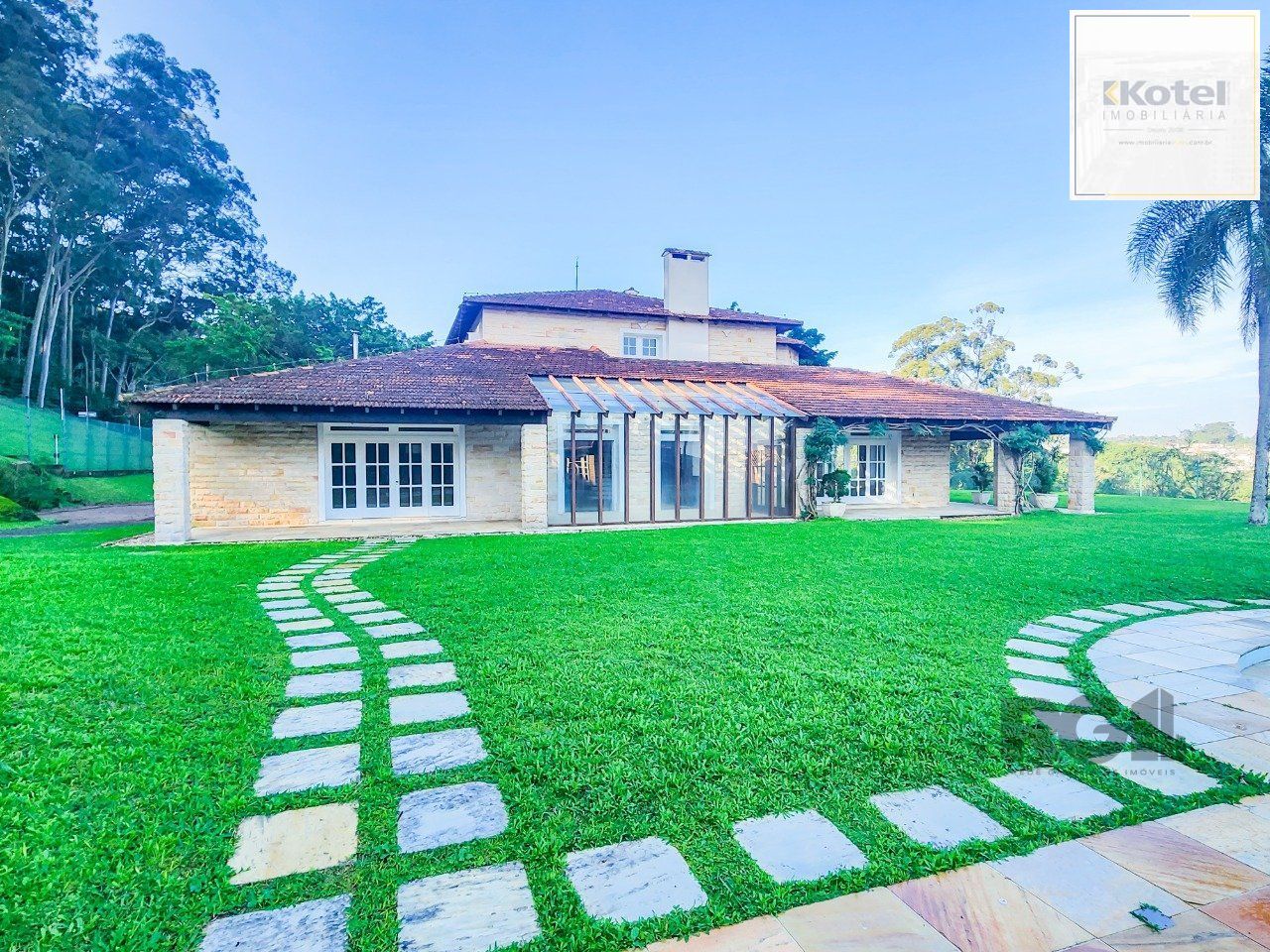 Casa de Fazenda com 1.318m² — foto 4