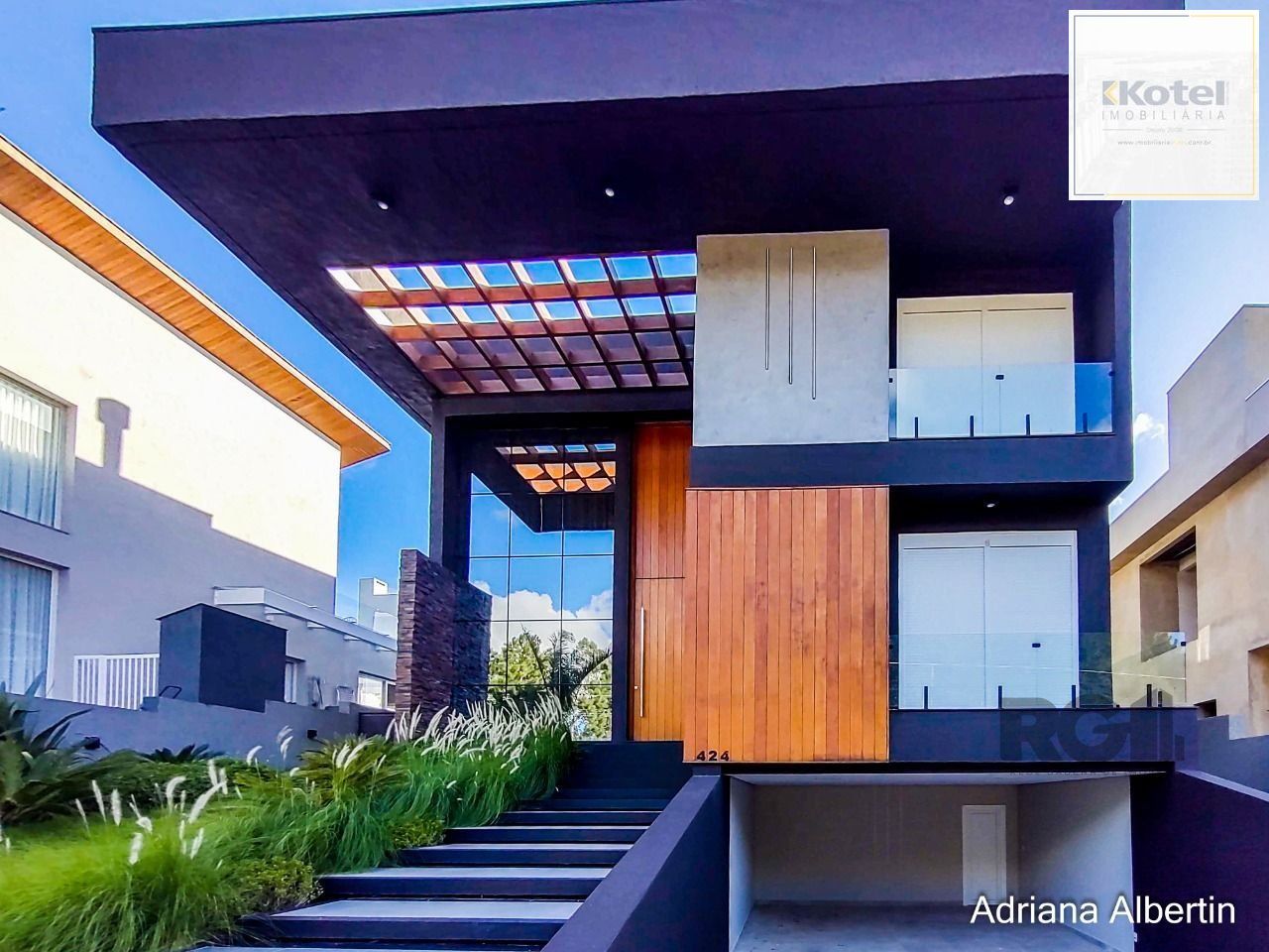 Casa Condominio para Venda - 266.44m², 4 dormitórios, sendo 4 suites, 2 vagas - Alphaville — foto 4