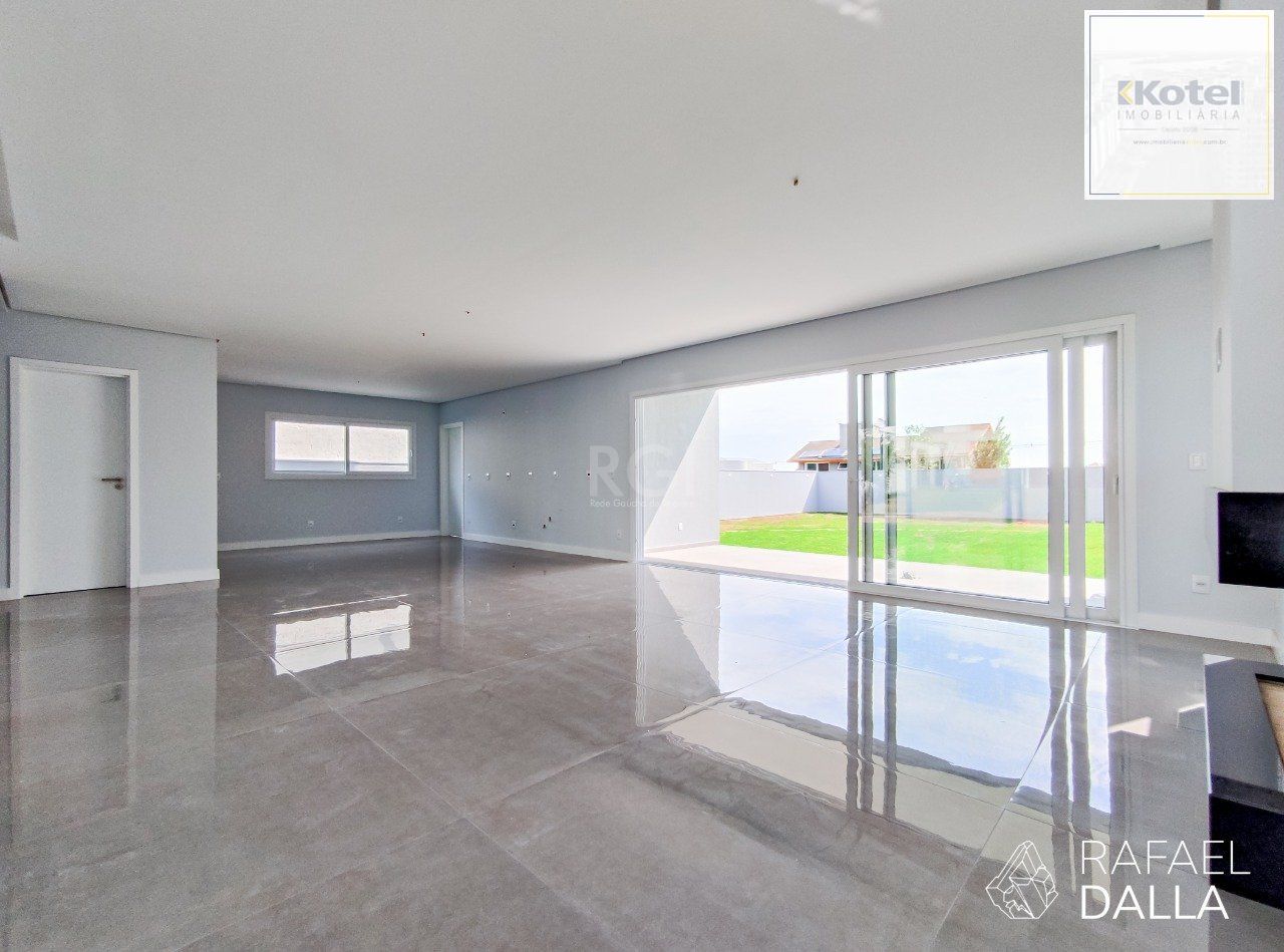 Casa Condominio para Venda - 293.86m², 4 dormitórios, sendo 4 suites, 3 vagas - Alphaville — foto 2