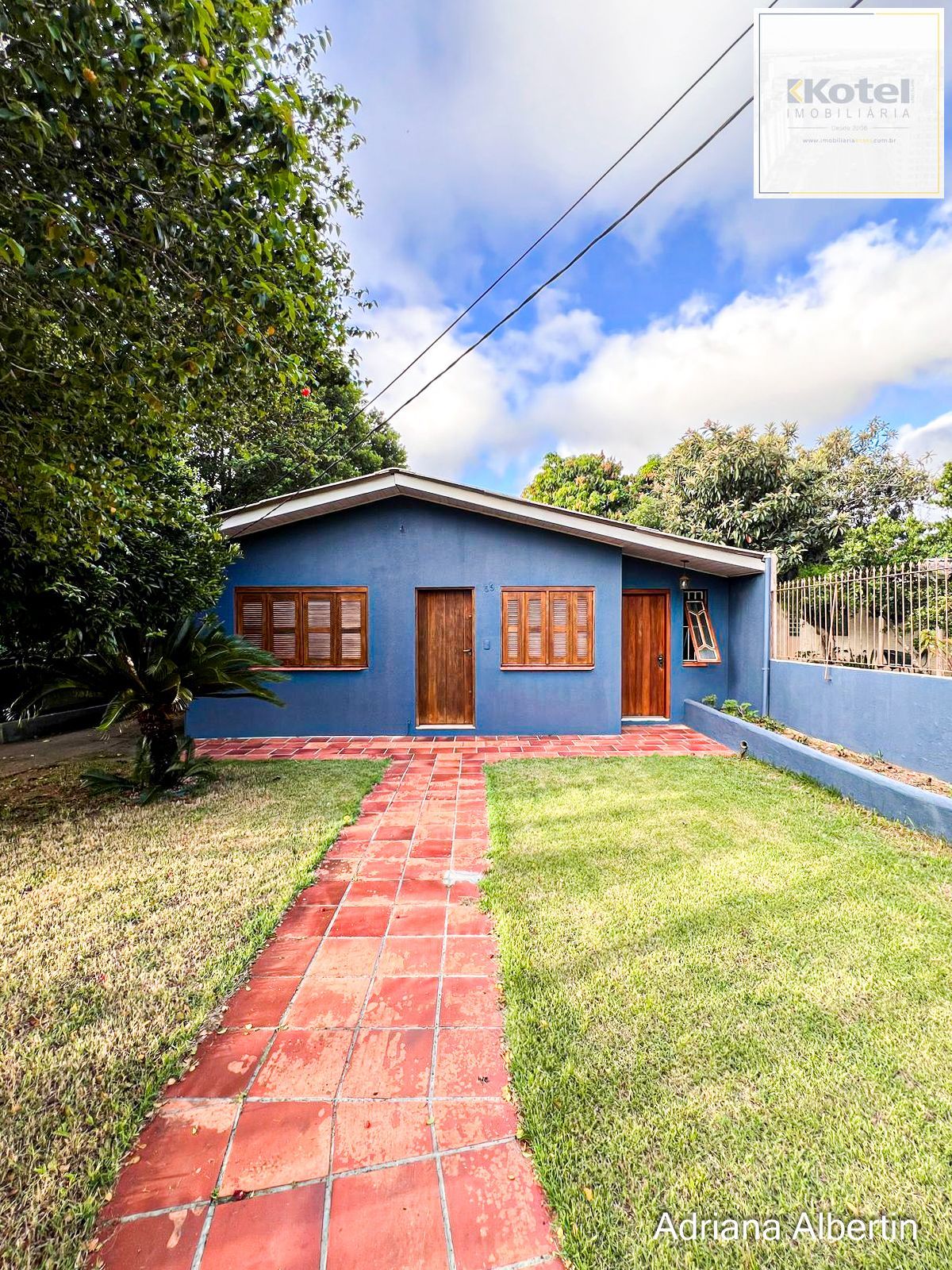 Casa para Venda - 180m², 3 dormitórios, sendo 1 suites, 2 vagas - Ipanema — foto 2