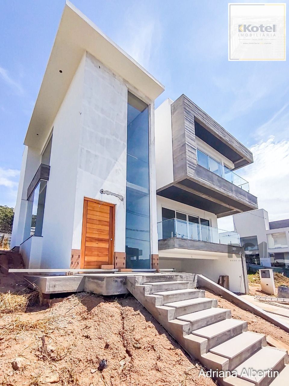 Casa com 303m²  - 3 suítes - Alphaville Porto Alegre — foto 3