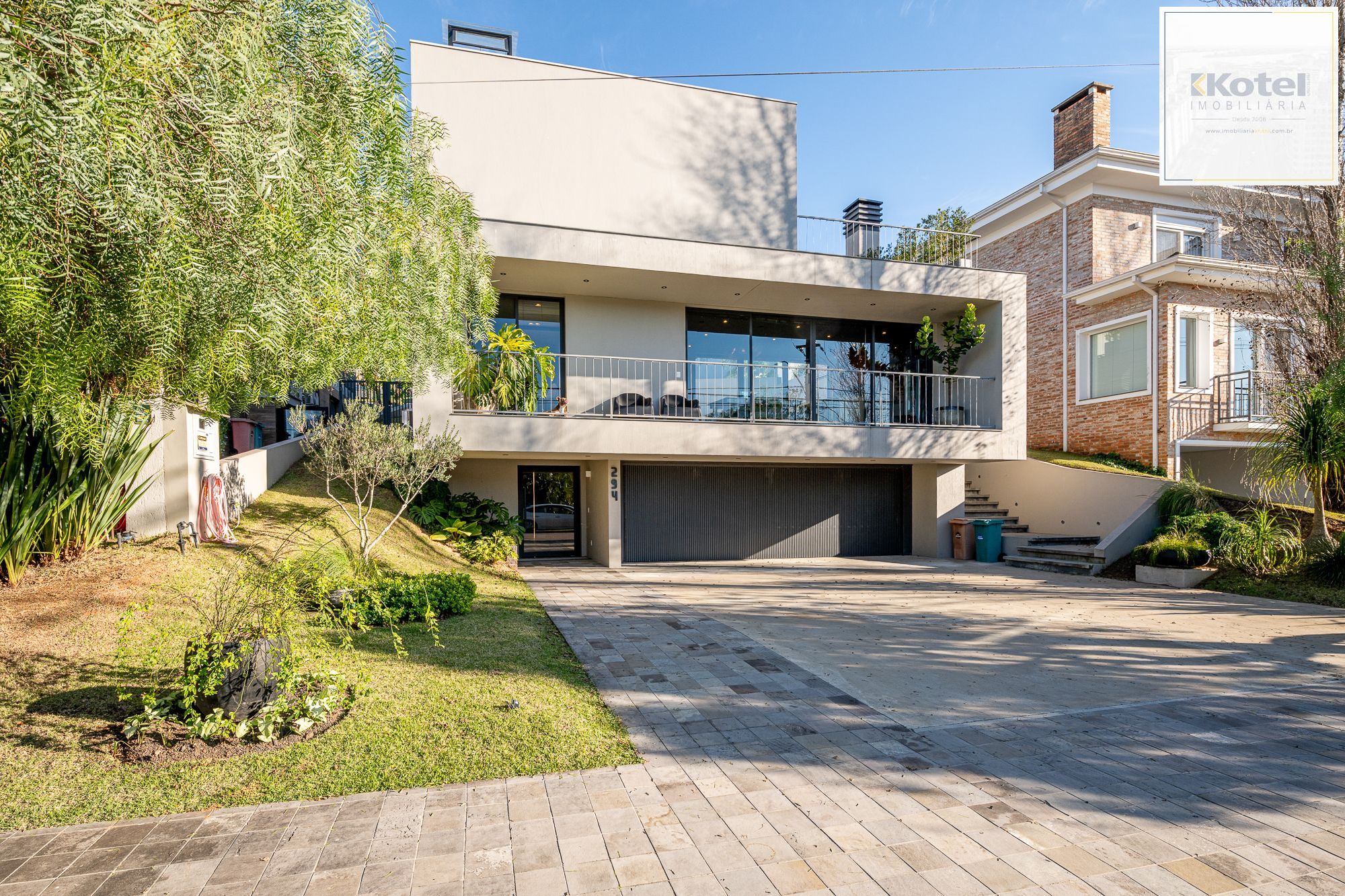 Casa ampla e aconchegante no Alphaville com piscina e segurança 24h — foto 2