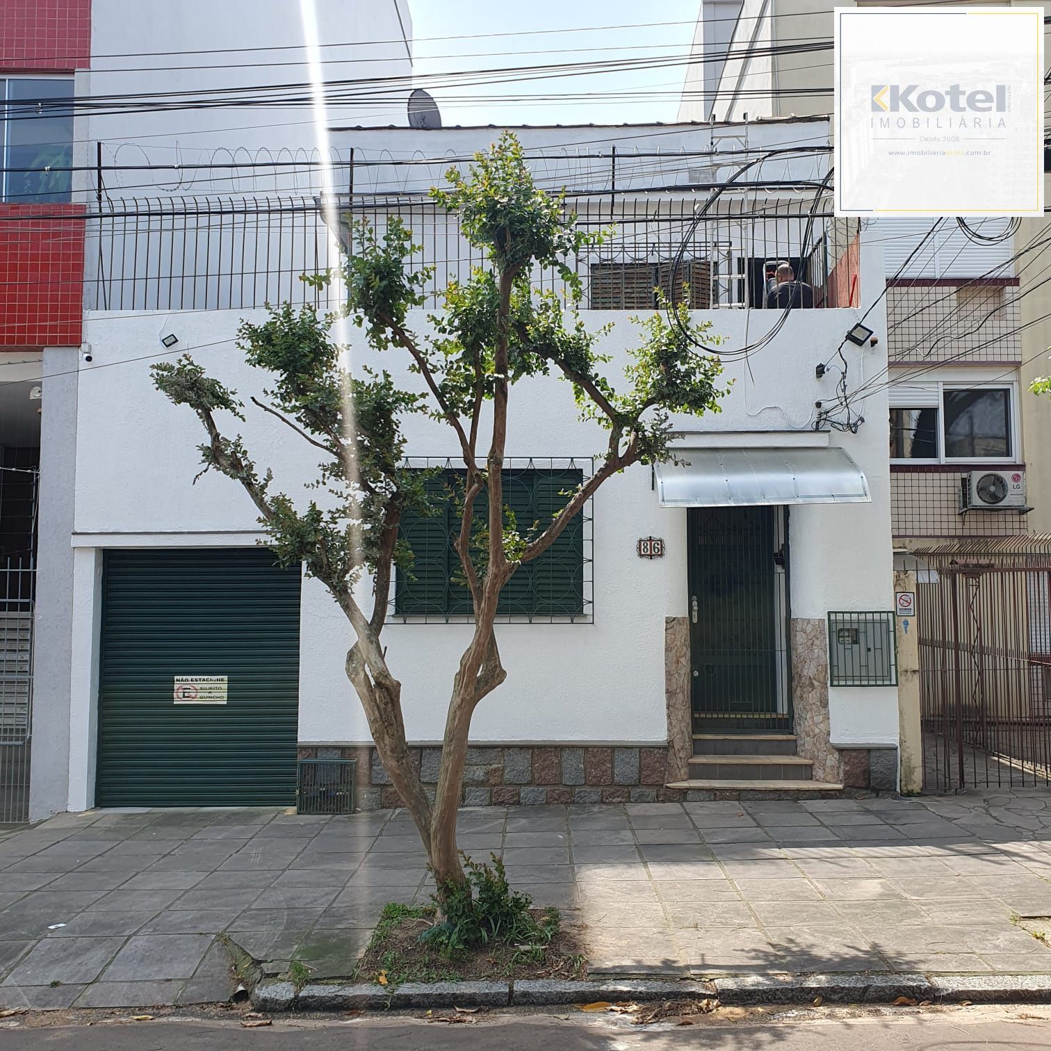 Amplo Sobrado 3Dormitórios Salão de Festas Churrasqueira — foto 2