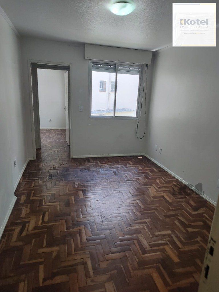 Apartamento 1Dormitório desocupado  na Venâncio Aires piso parquêt ensolarado área de serviço ac financiamento FGTS
