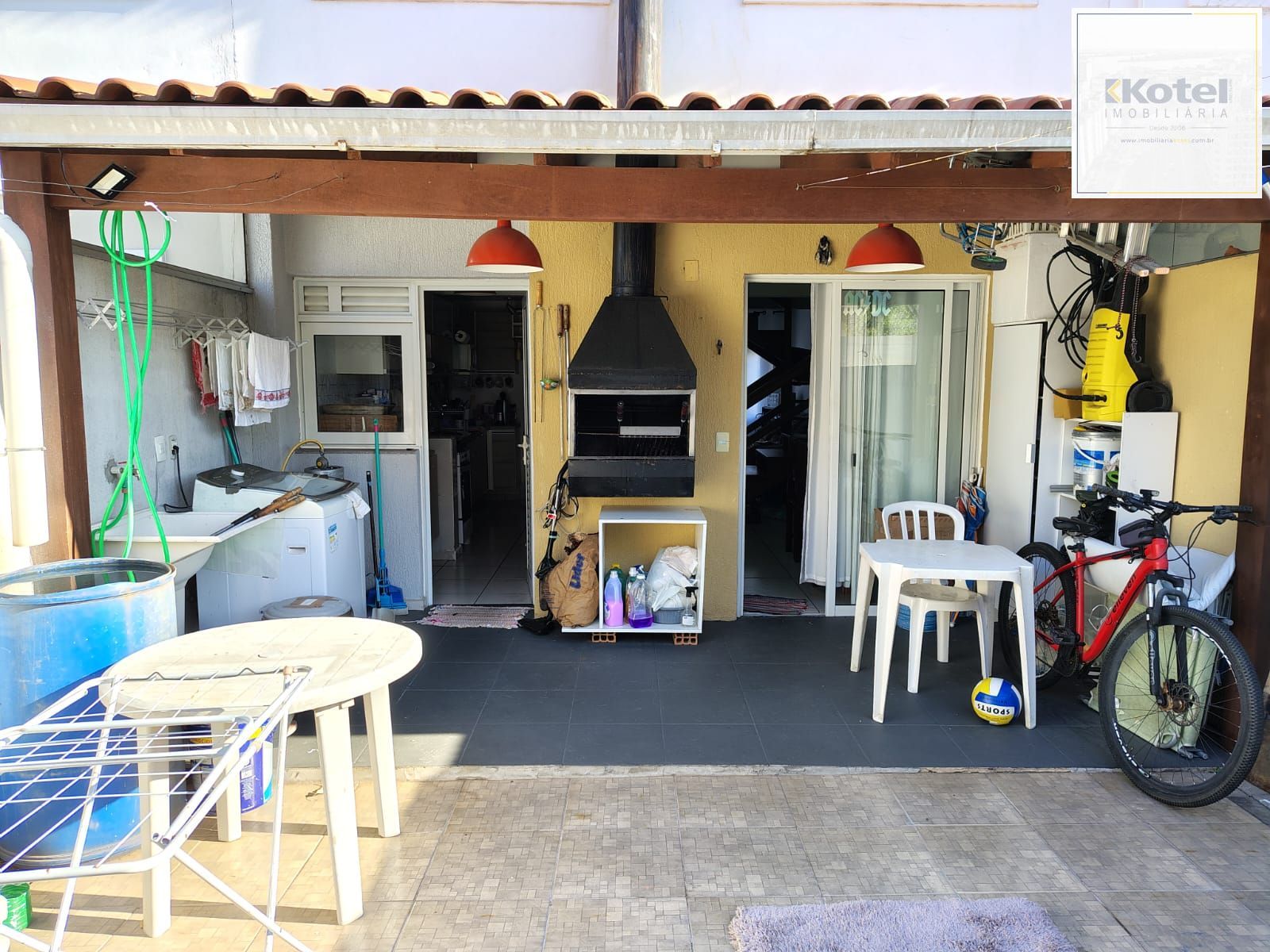 Lindo sobrado 3dormitórios no Quintas do Prado — foto 2