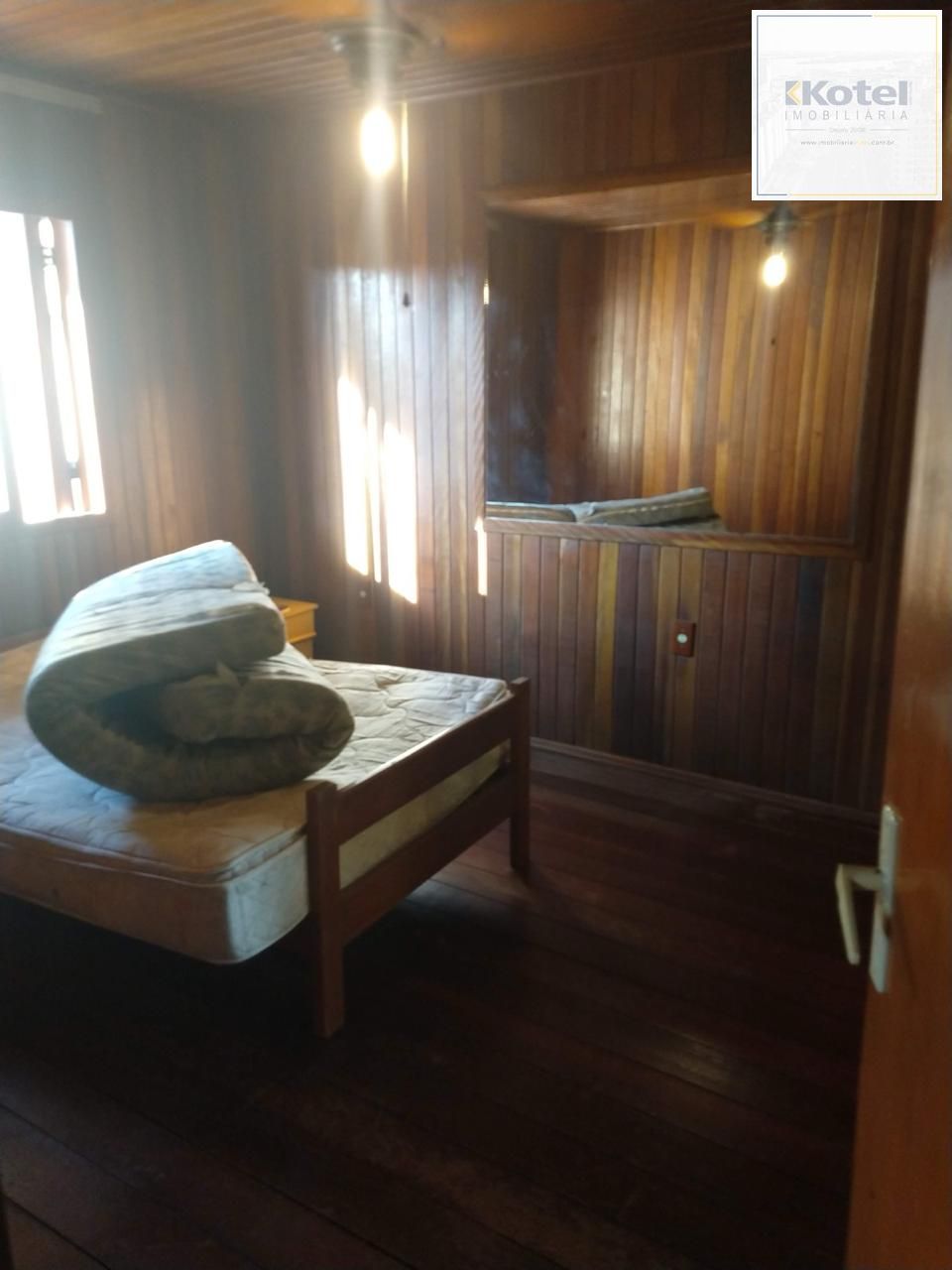 Casa para Venda - 130m², 4 dormitórios, sendo 1 suites, 5 vagas - Vila Ipiranga — foto 3