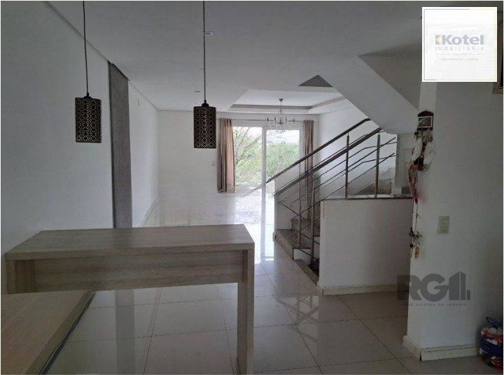 Casa 3 quartos à venda, 181m², Costa e Silva - Porto Alegre