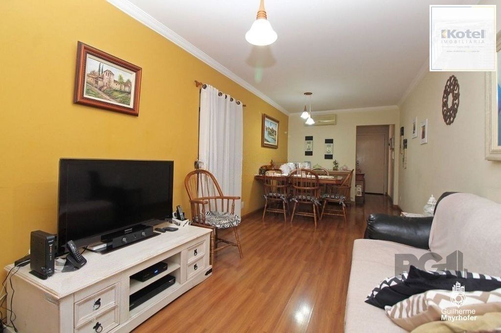Apartamento de 3 dormitórios no bairro Bom Jesus
