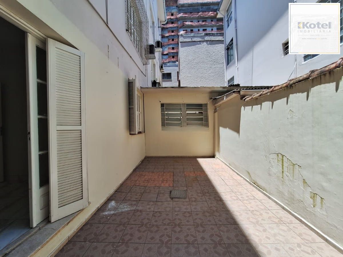 Apartamento de 2 dormitórios à venda em Praia de Belas, Porto Alegre.