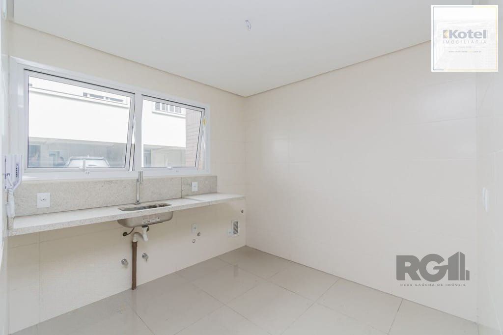 Excelente casa em condomínio de 251m² com 3 suítes e elevador! — foto 4