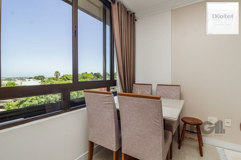 Excelente apartamento de 107 m² com 3 dormitórios e 2 vagas cobertas.