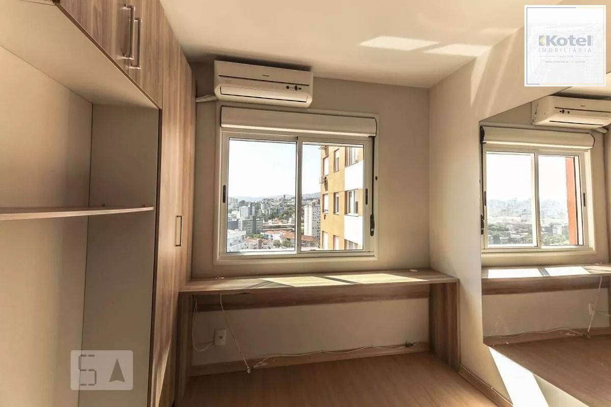 Apartamento de  01 dormitorio com vaga de garagem na Azenha - Porto alegre. — foto 2