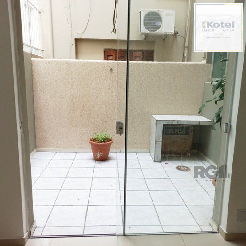Apartamento 1 Dormitório(s) Bairro Menino Deus — foto 2