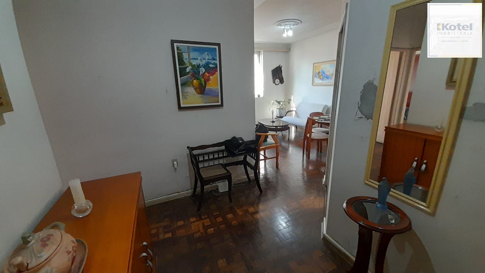Apartamento de 2 dormitórios no Bairro Centro Histórico - Porto Alegre.