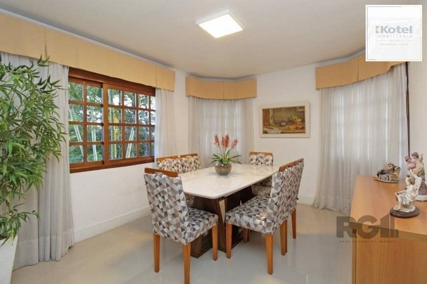 Casa 245m² - 3 dormitórios, 4 vagas no bairro Cavalhada — foto 5