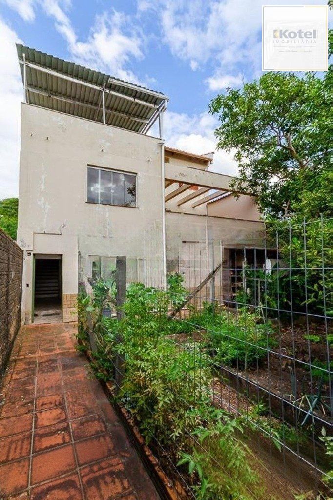 Casa de 3 dormitórios no bairro Vila Jardim — foto 4