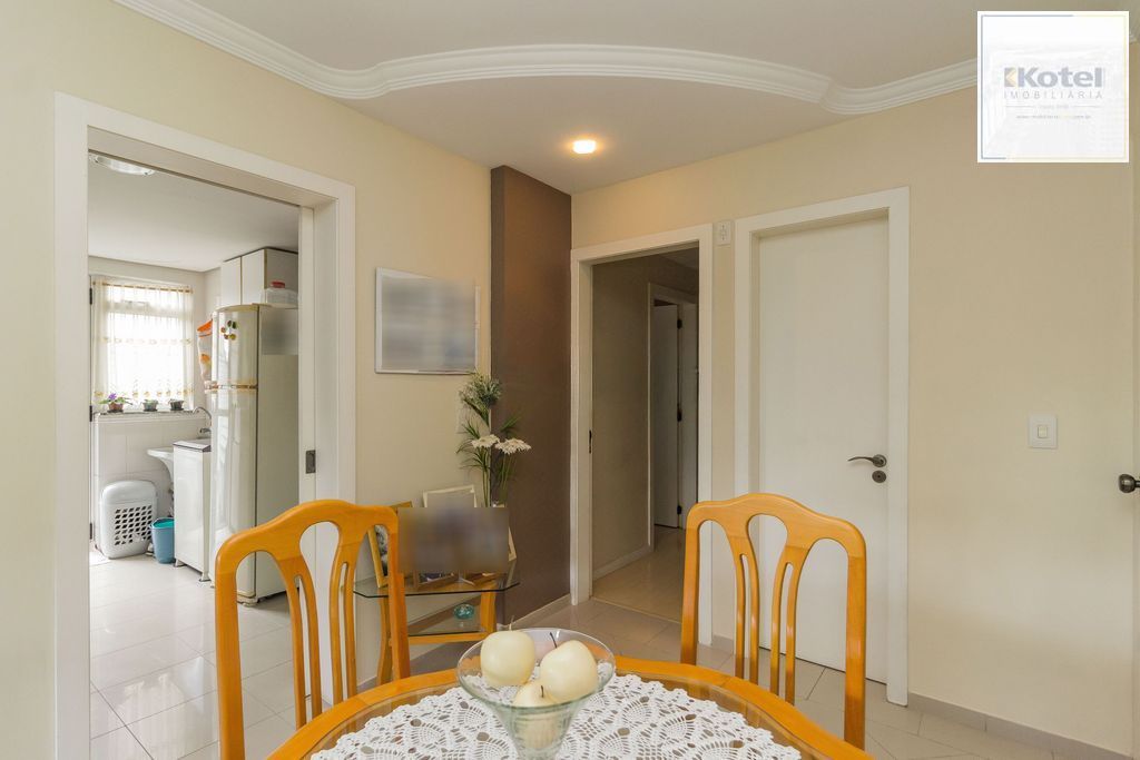 Apartamento de 3 dormitórios no bairro Jardim Itu Sabará - Porto Alegre