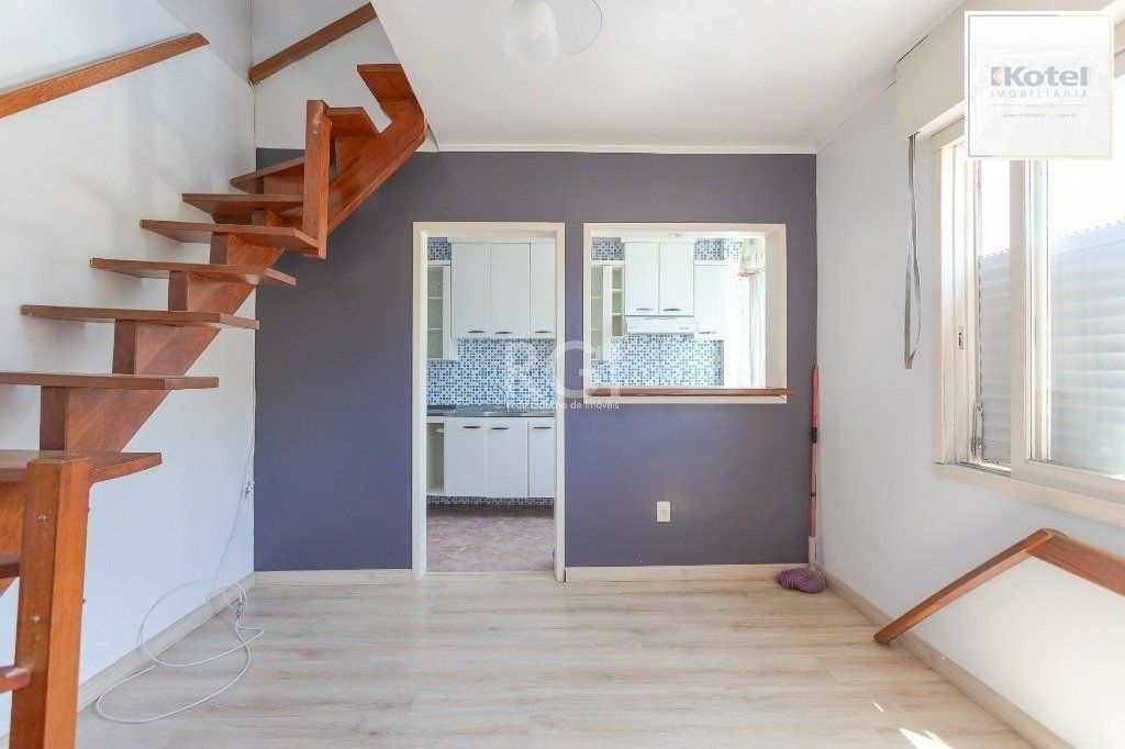 Cobertura para Venda - 118m², 3 dormitórios, 1 vaga - Nonoai — foto 2