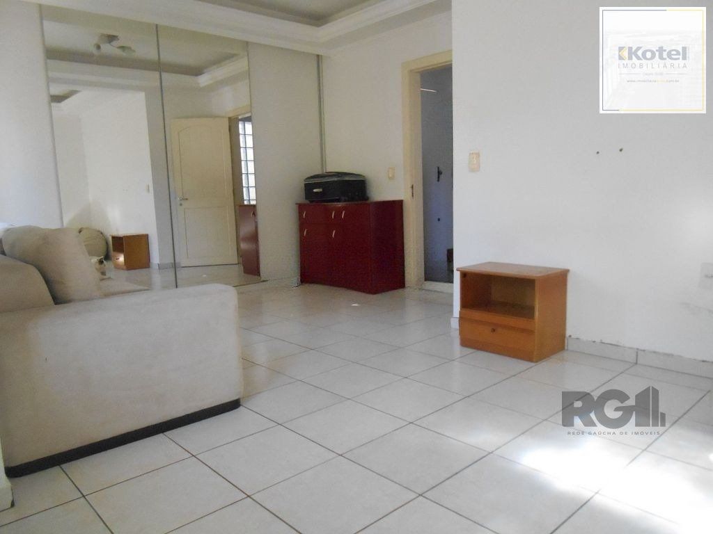 Casa 4 dormitórios no bairro Agronomia — foto 2