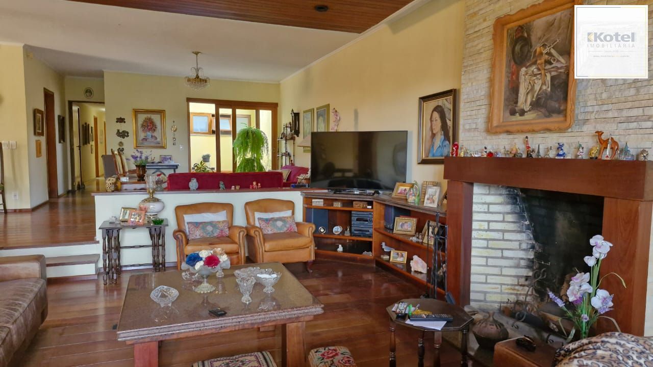 Casa de Cinema na Glória, com 500m² de área privada, 3 dormitórios, piscina, horta, lareira, elevador, gradeada 4 garagens — foto 5