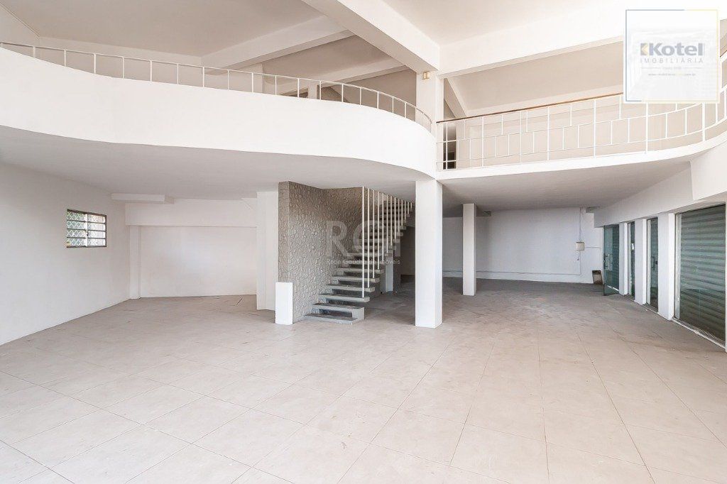 Loja para Venda - 320m², 0 dormitórios, São João — foto 4