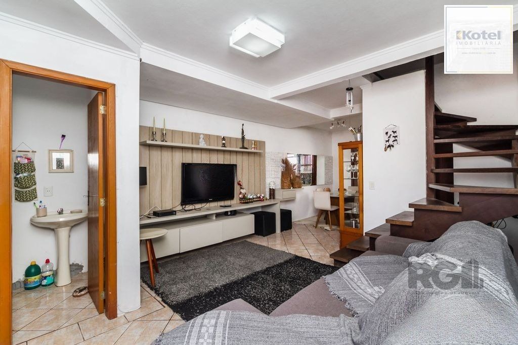 Casa de 117m² - 3 dormitórios e 1 vaga no bairro Hípica — foto 2