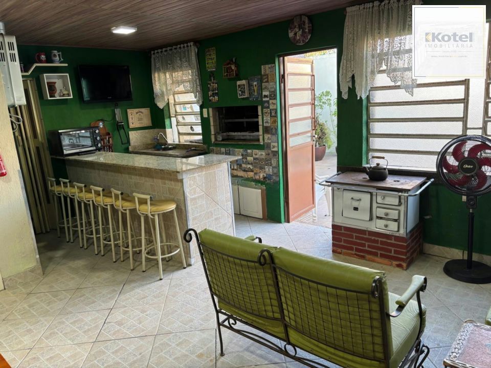 Casa de 3 dormitórios à venda no Bairro Rubem Berta - Porto Alegre — foto 3