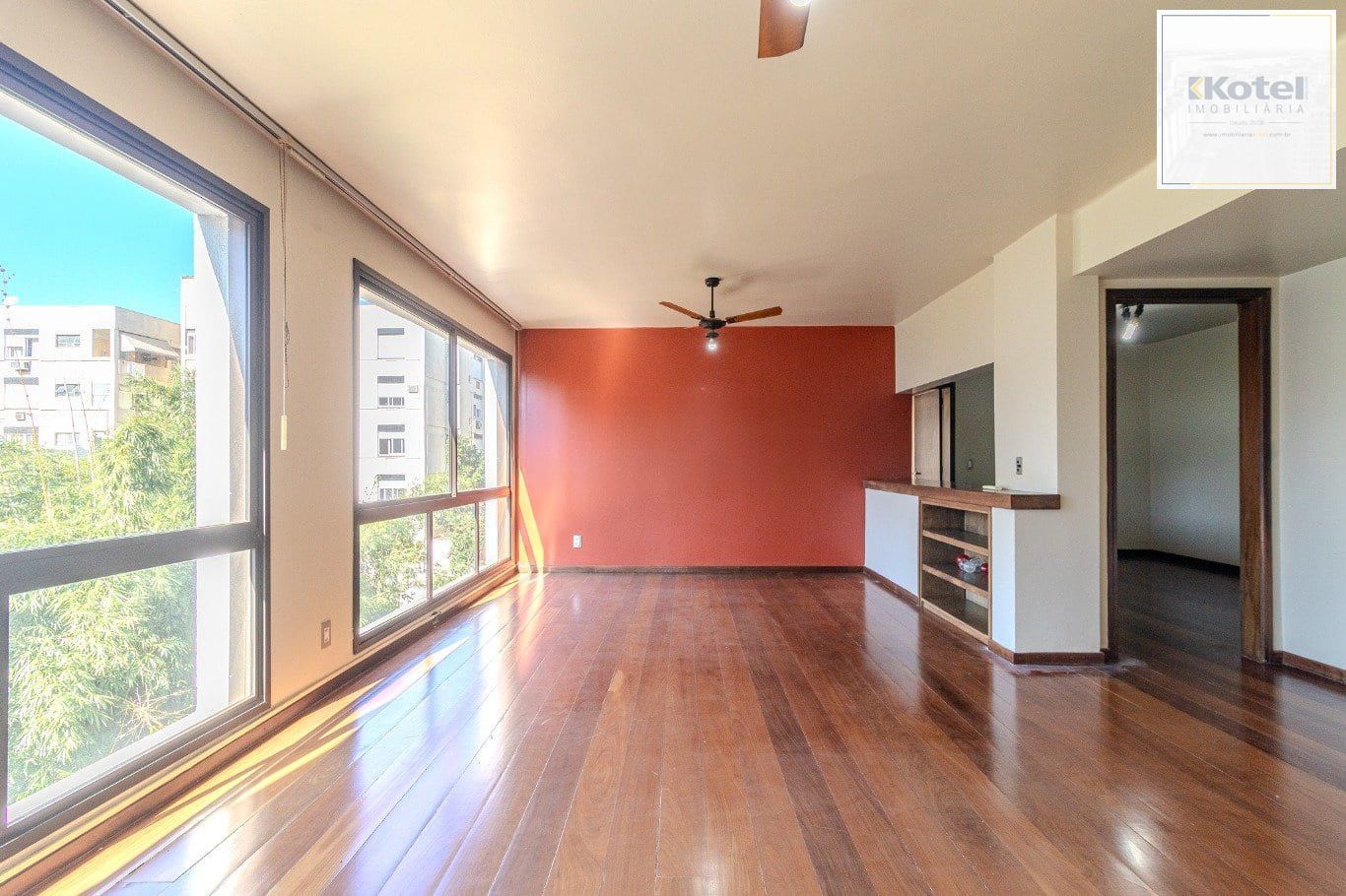 Apartamento de 3 dormitorios à venda em Mont Serrat - Porto Alegre