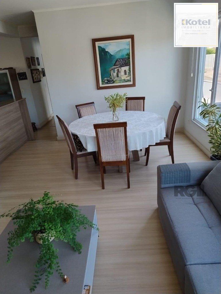 Casa de 3 dormitórios no bairro Mário Quintana — foto 3