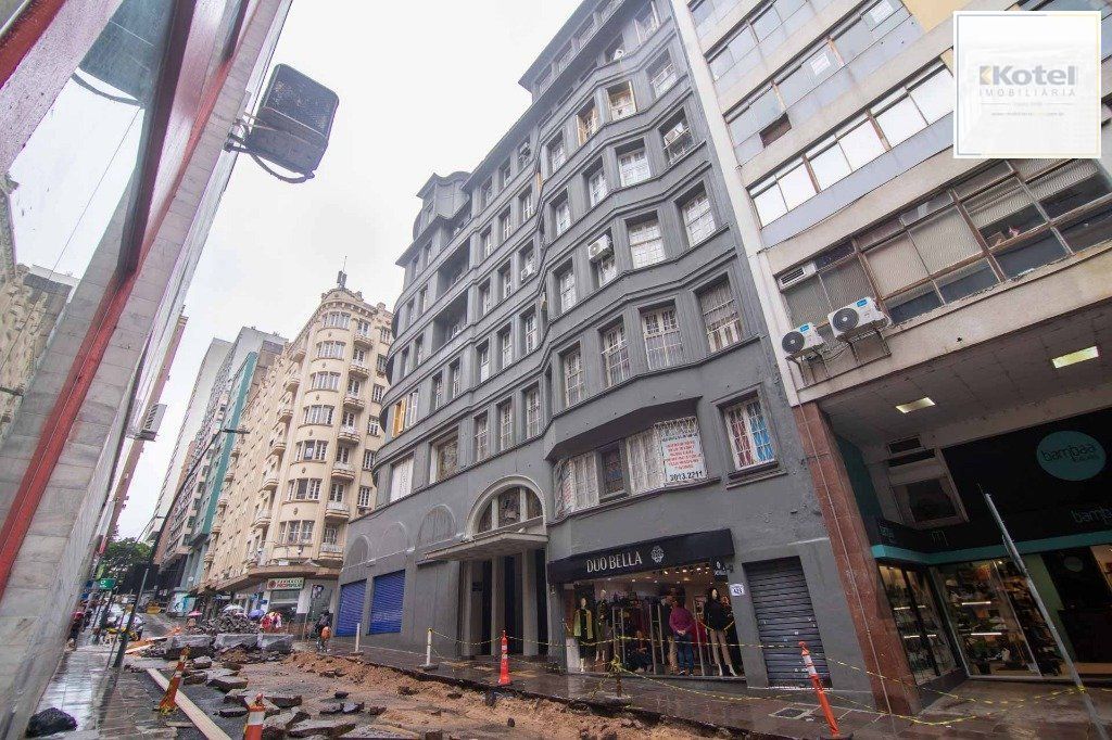 Sala Comercial à venda, 99m², Centro Histórico - Porto Alegre