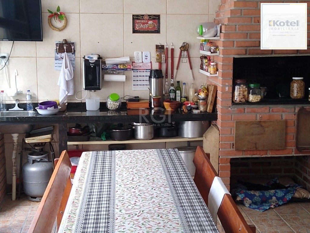 Casa para Venda - 240m², 3 dormitórios, 3 vagas - Teresópolis — foto 5