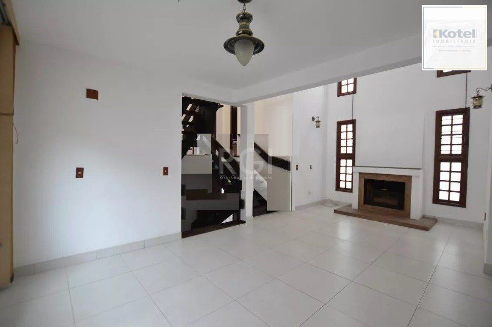 Casa para Venda - 267m², 4 dormitórios, sendo 1 suites, 2 vagas - Tristeza — foto 5