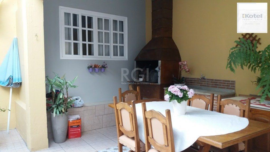 Casa para Venda - 289m², 4 dormitórios, sendo 1 suites, 4 vagas - Cavalhada — foto 3