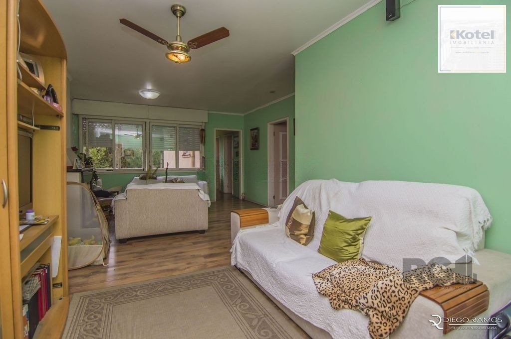 Apartamento 133m² - 3 dormitórios, 1 vaga no bairro Petrópolis