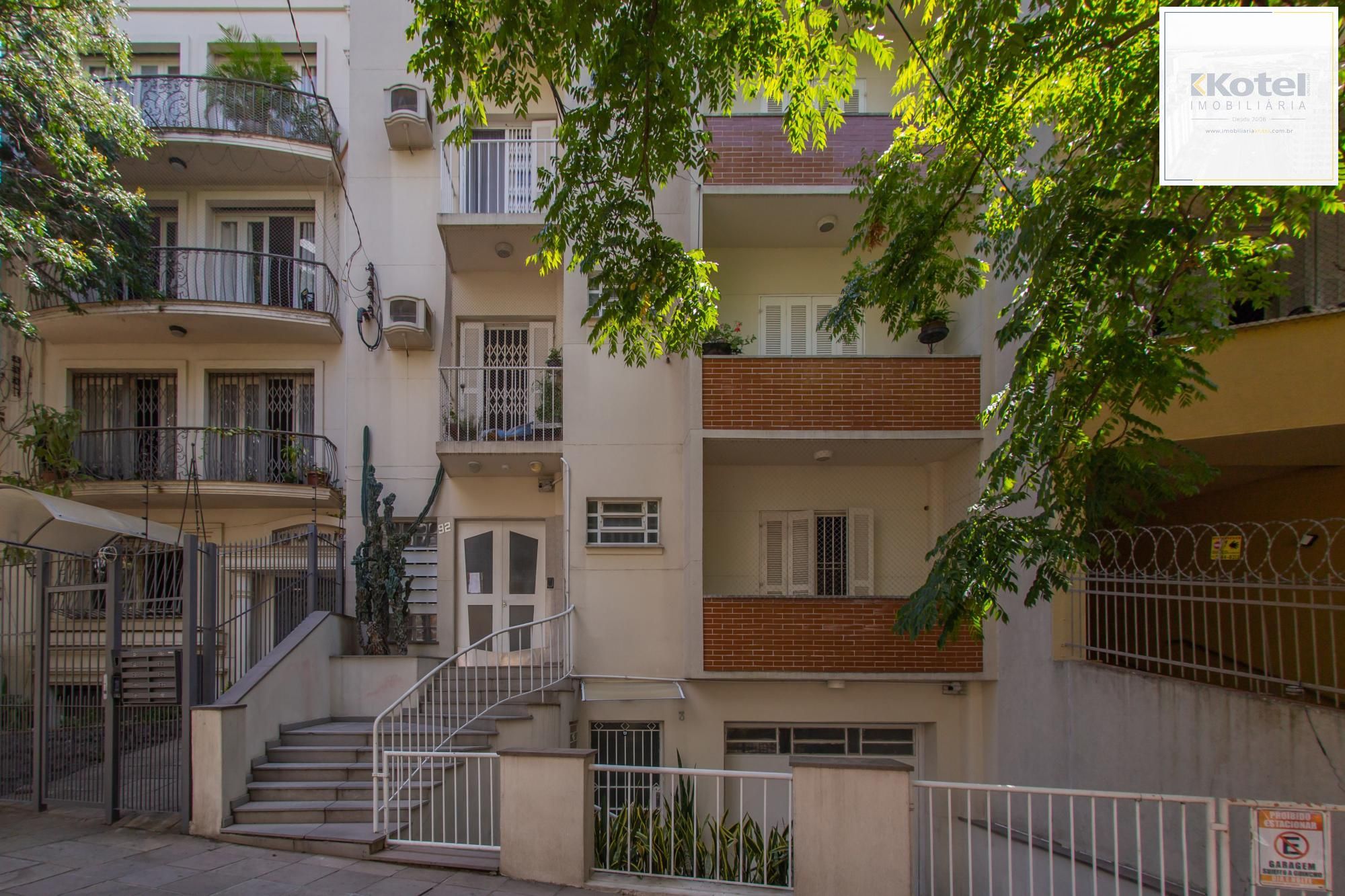 Apartamento 02 dormitórios próximo ao hospital Moinhos
