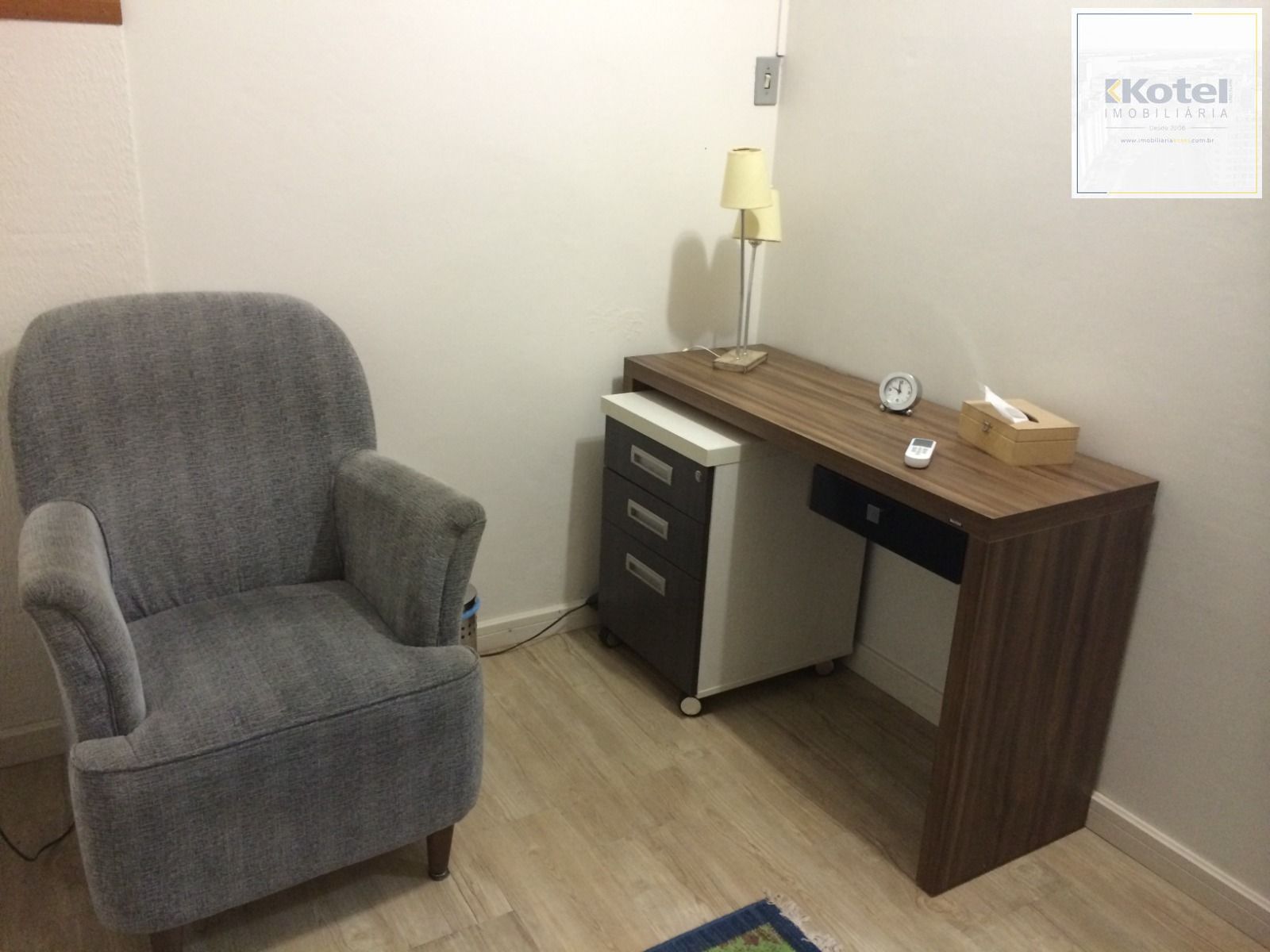 Casa para uso Residencial ou Comercial.